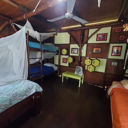 Hotel Casa Perico Rio Dulce Bagian luar foto