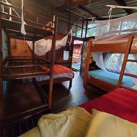 Hotel Casa Perico Rio Dulce Bagian luar foto