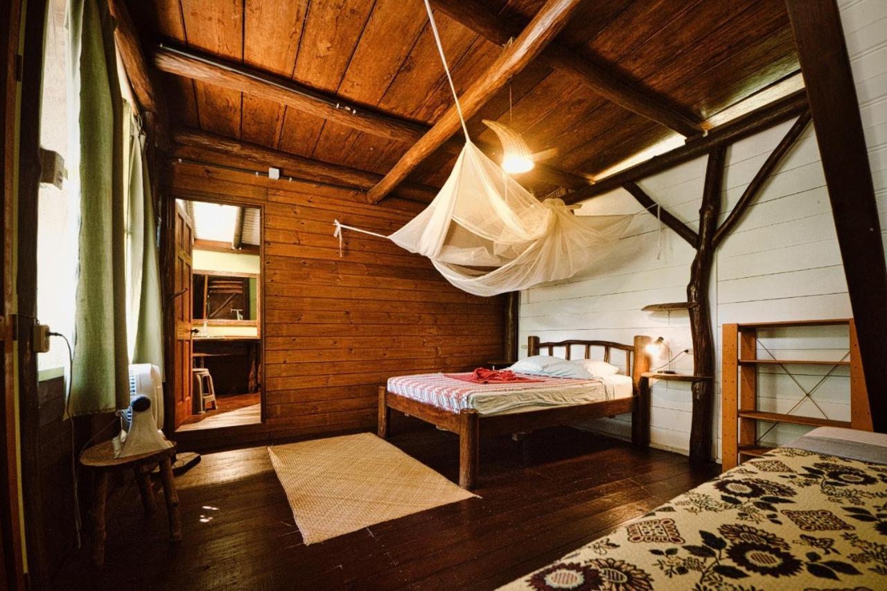 Hotel Casa Perico Rio Dulce Bagian luar foto