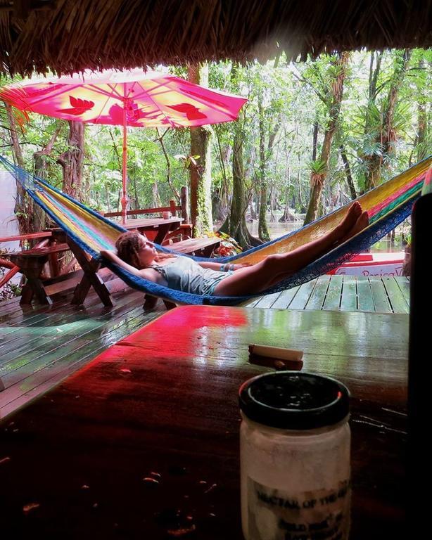 Hotel Casa Perico Rio Dulce Bagian luar foto
